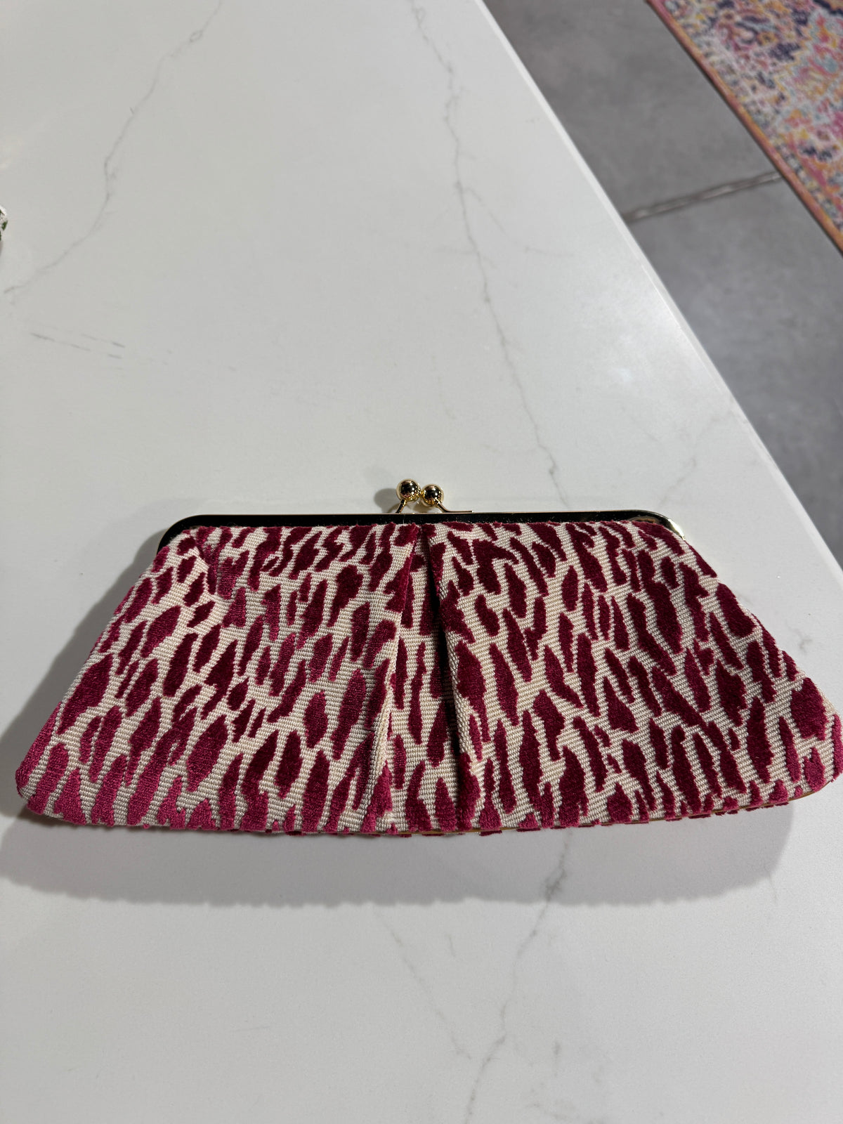 Kate: Pink Zebra