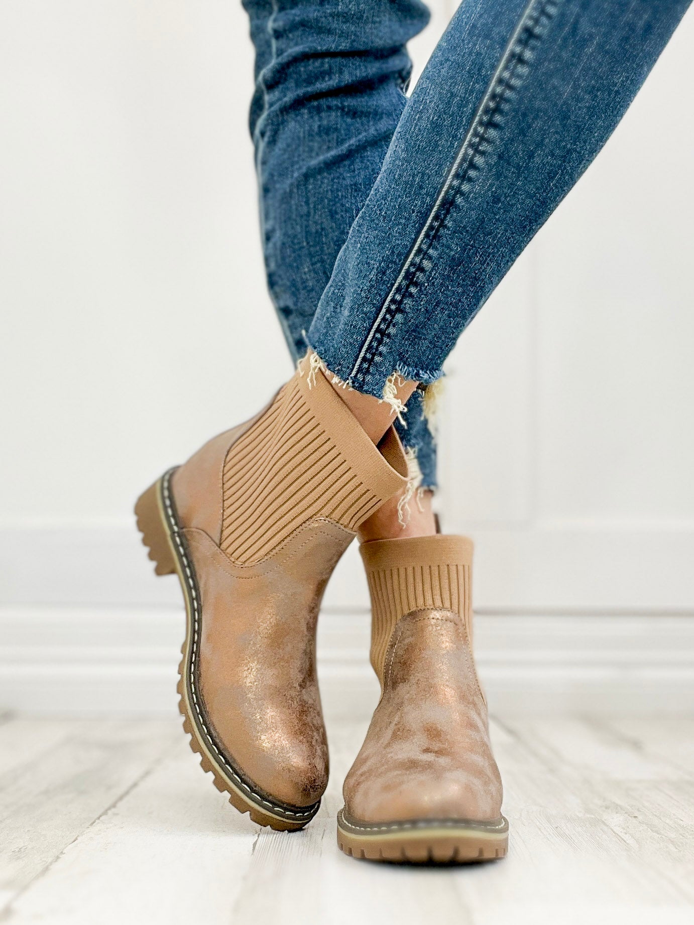 Corkys Cabin Fever Chunky Bootie in WASHED BRONZE METALLIC