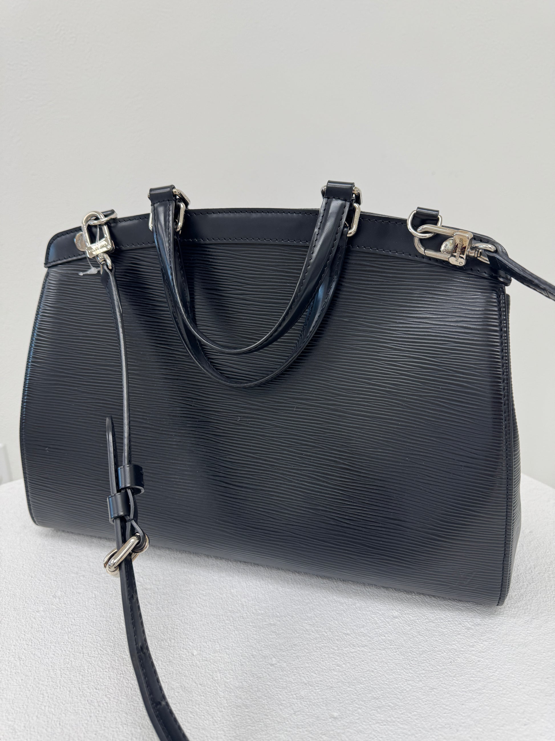 Louis Vuitton Brea Noir MM