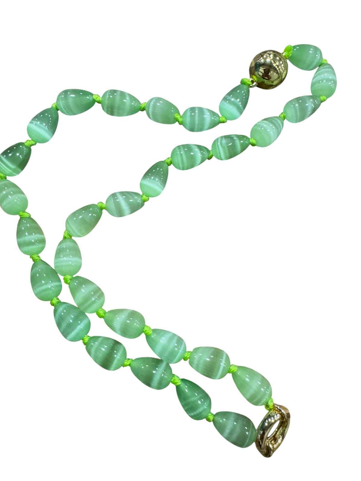 Kiwi Beads Necklace Light Green Size 18" length