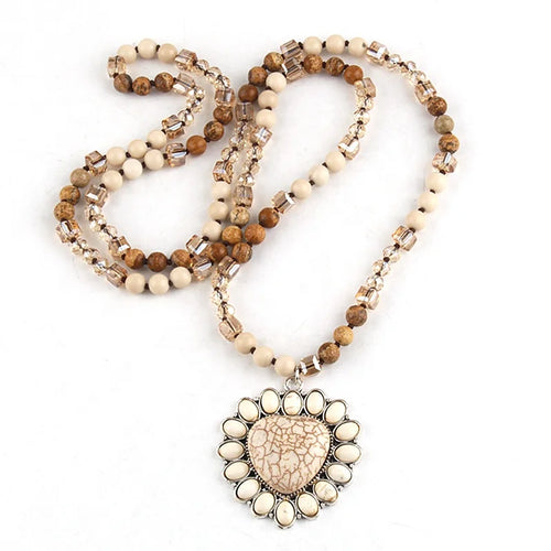 /collections/necklaces