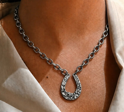 Vintage Reproduction Sterling Plated 17" Chain with Horseshoe Pendant