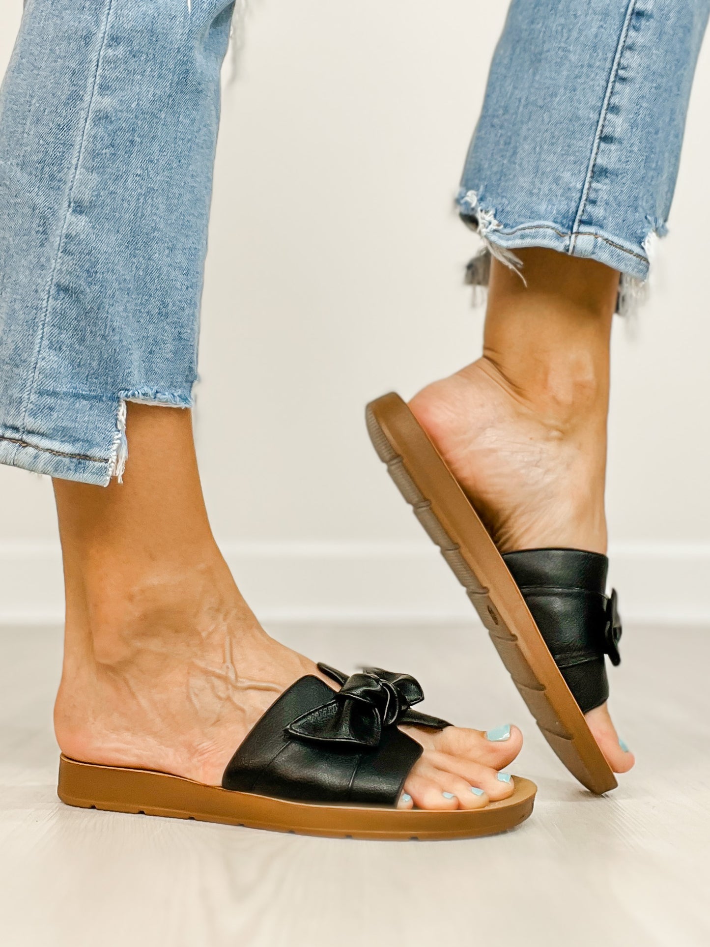 Corkys Rock The Bowt Slide Sandals in BLACK