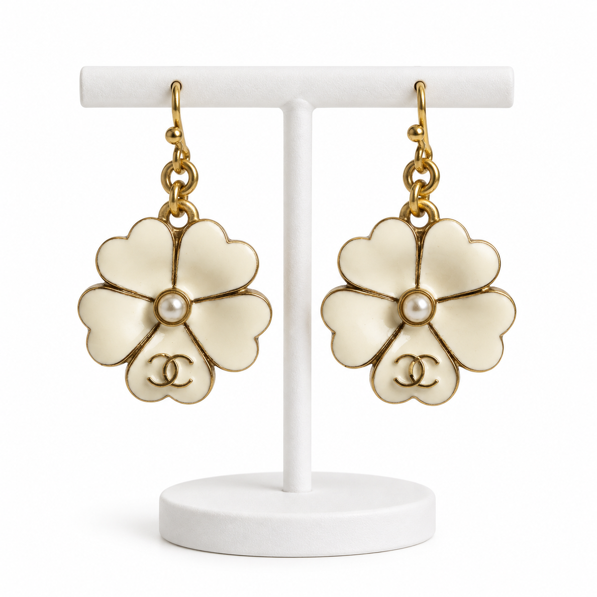 4 Leaf Clover with Pear Earring