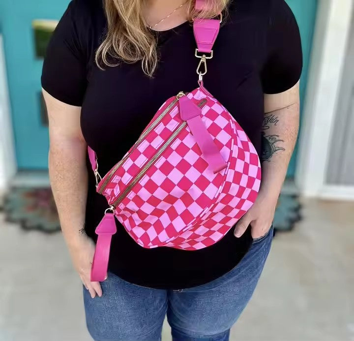 Checkered Fanny Pack Nylon Bum Bag in Pink