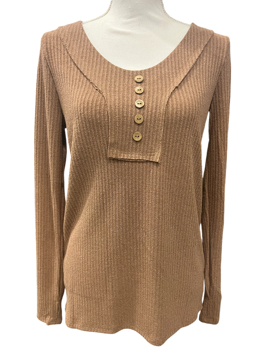 BOUCLE RIB V NECK BUTTON DETAIL THUMB OPENING TOP