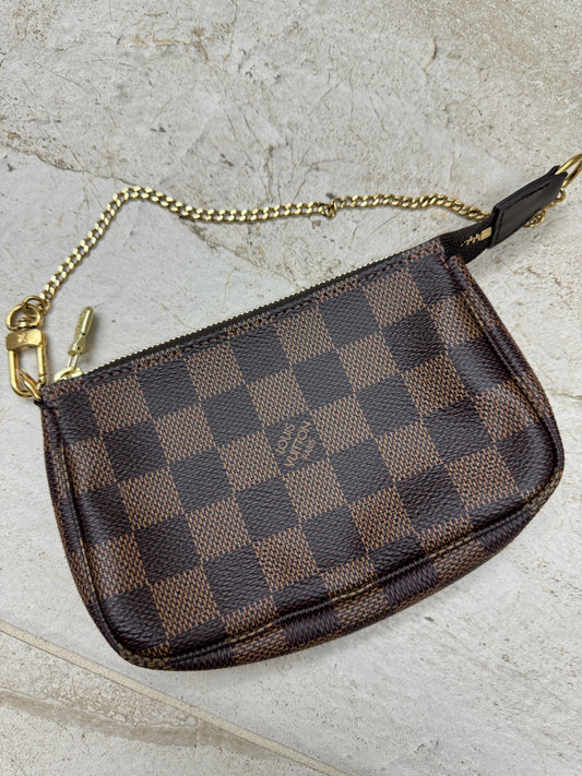 Louis Vuitton Damier Ebene Mini Pochette