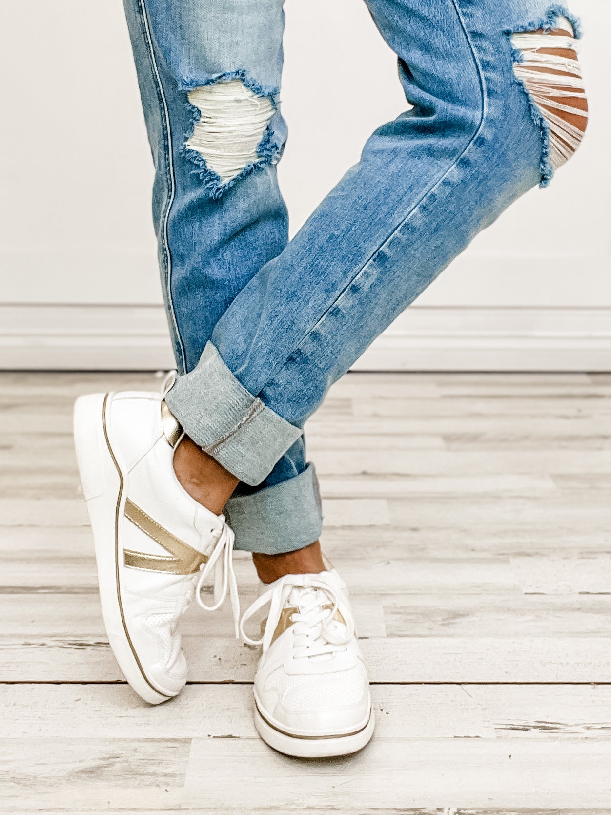 Judy Blue ROMEO Hi-Rise Patch Pocket Distressed Boyfriend Denim Jeans