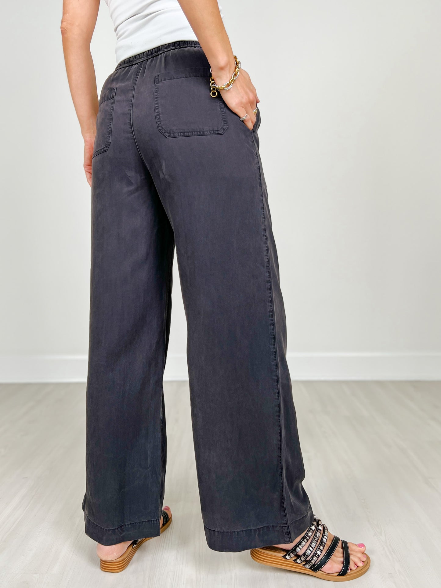 Elastic Waist Band Tencel Wide Leg Pants