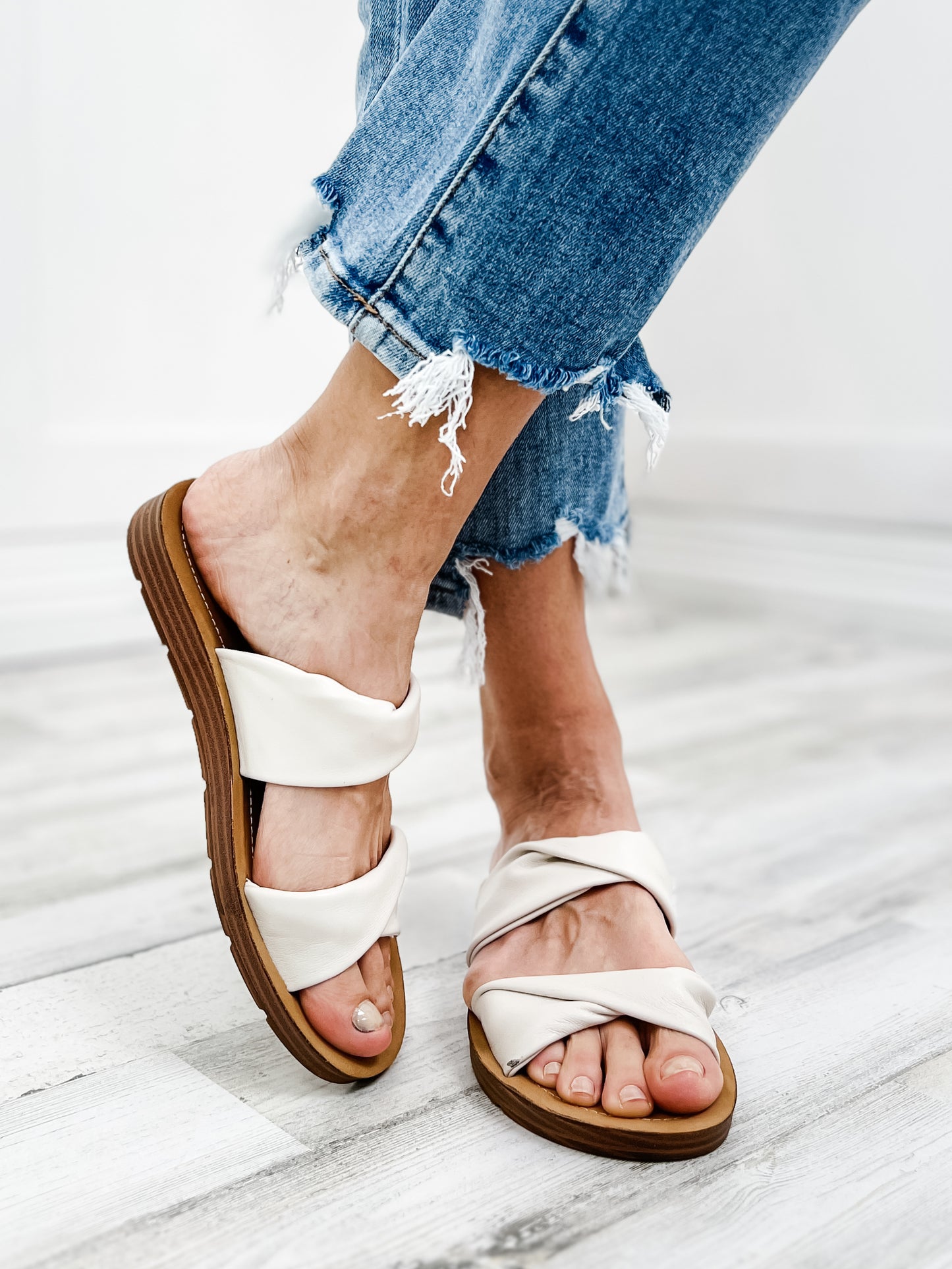 Corkys With a Twist Ivory Sandal