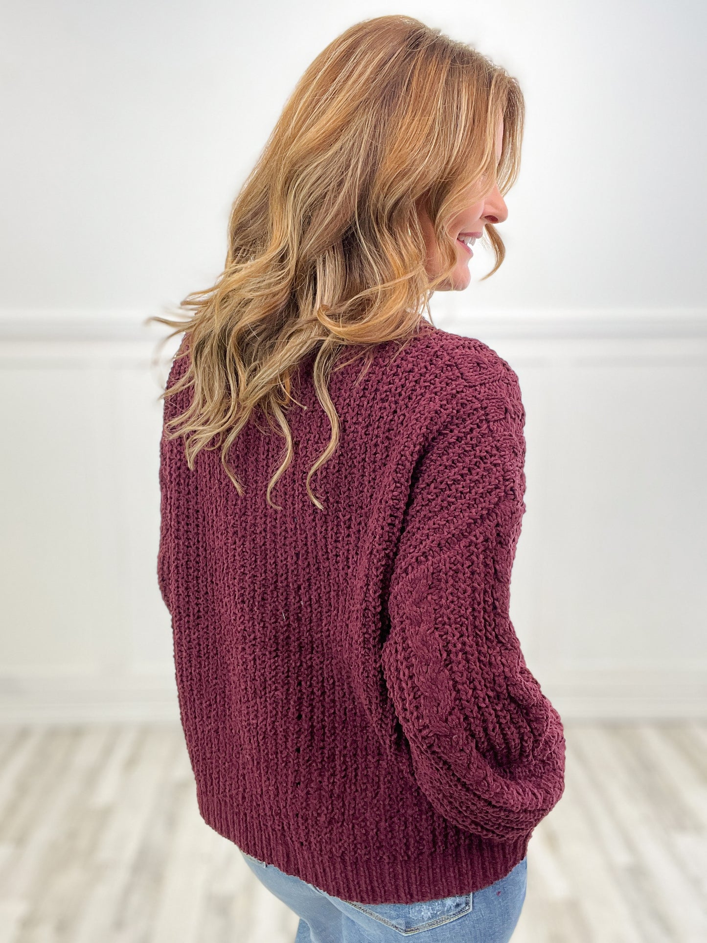 Little Darlin' Oversize Cable Knit Round Neck Pullover Sweater