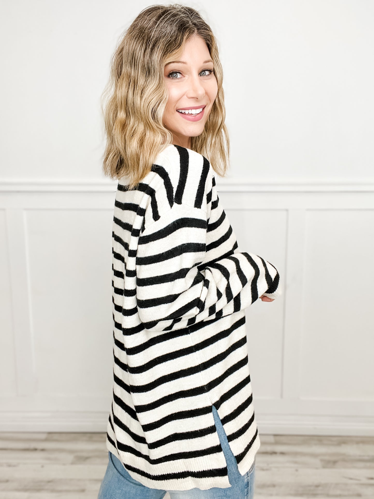 Long Sleeve V-Neck Striped Sweater Top