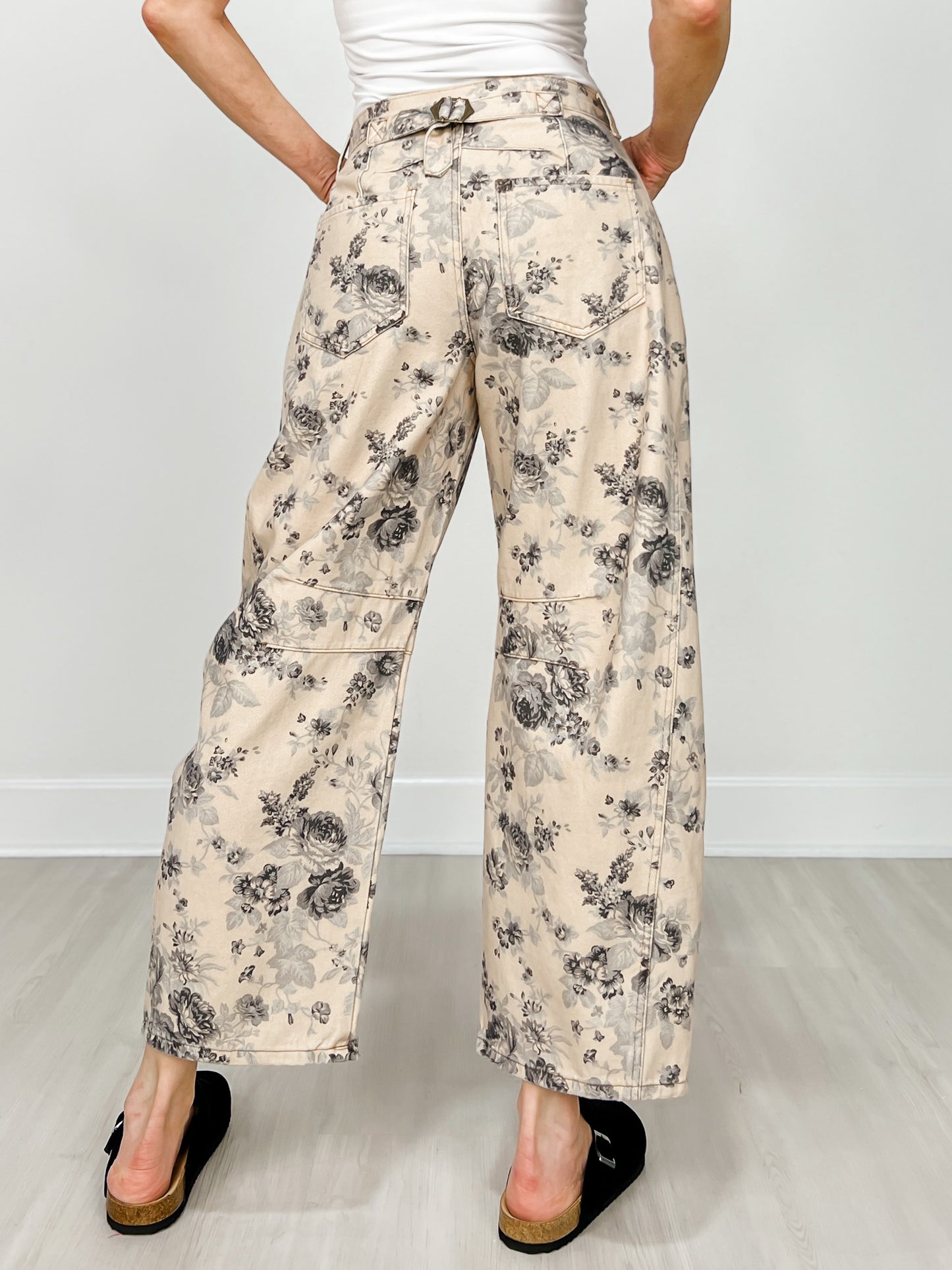 Back Buckle Strap Rose Printed Barrel Jean
