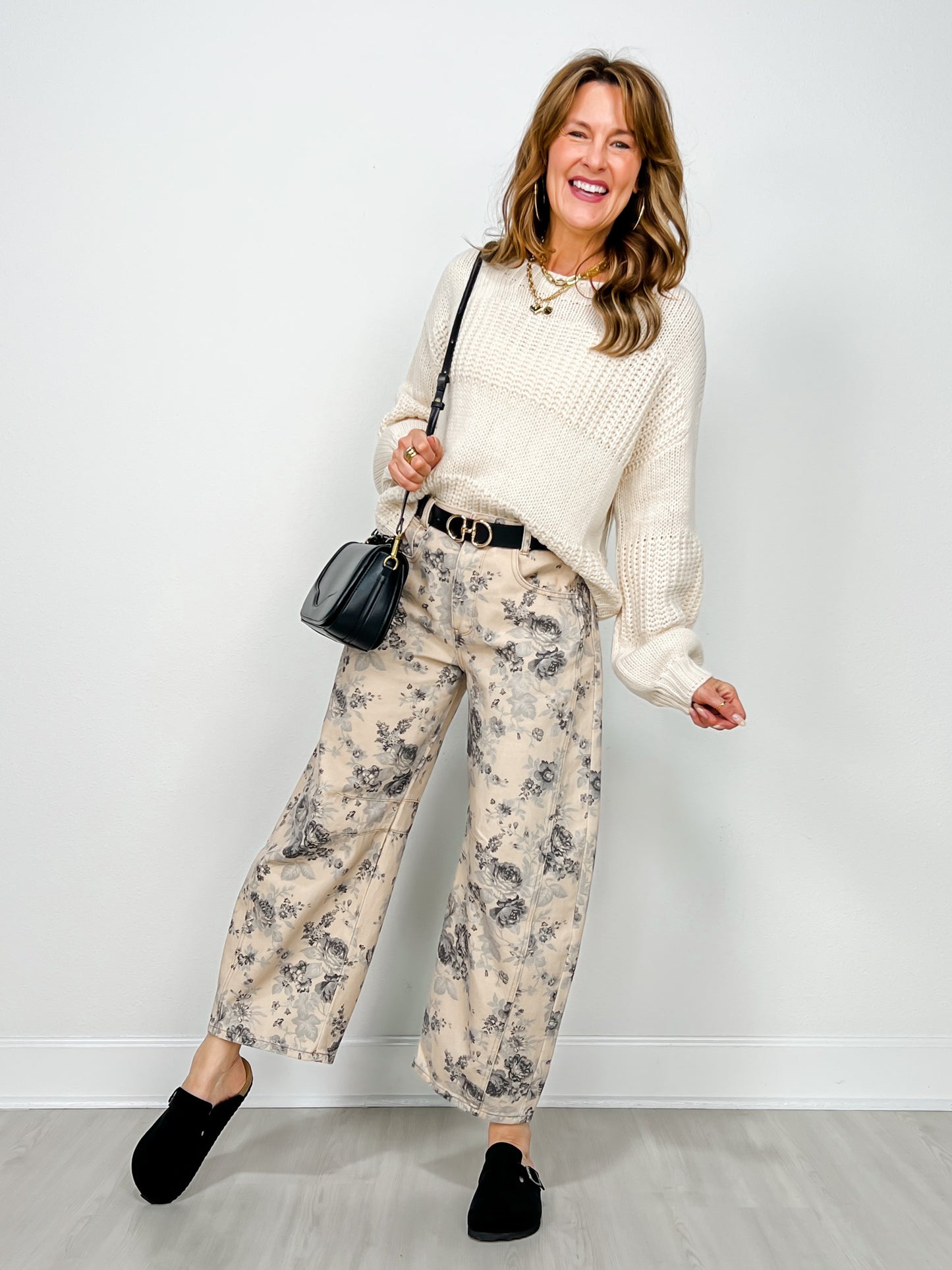 Back Buckle Strap Rose Printed Barrel Jean