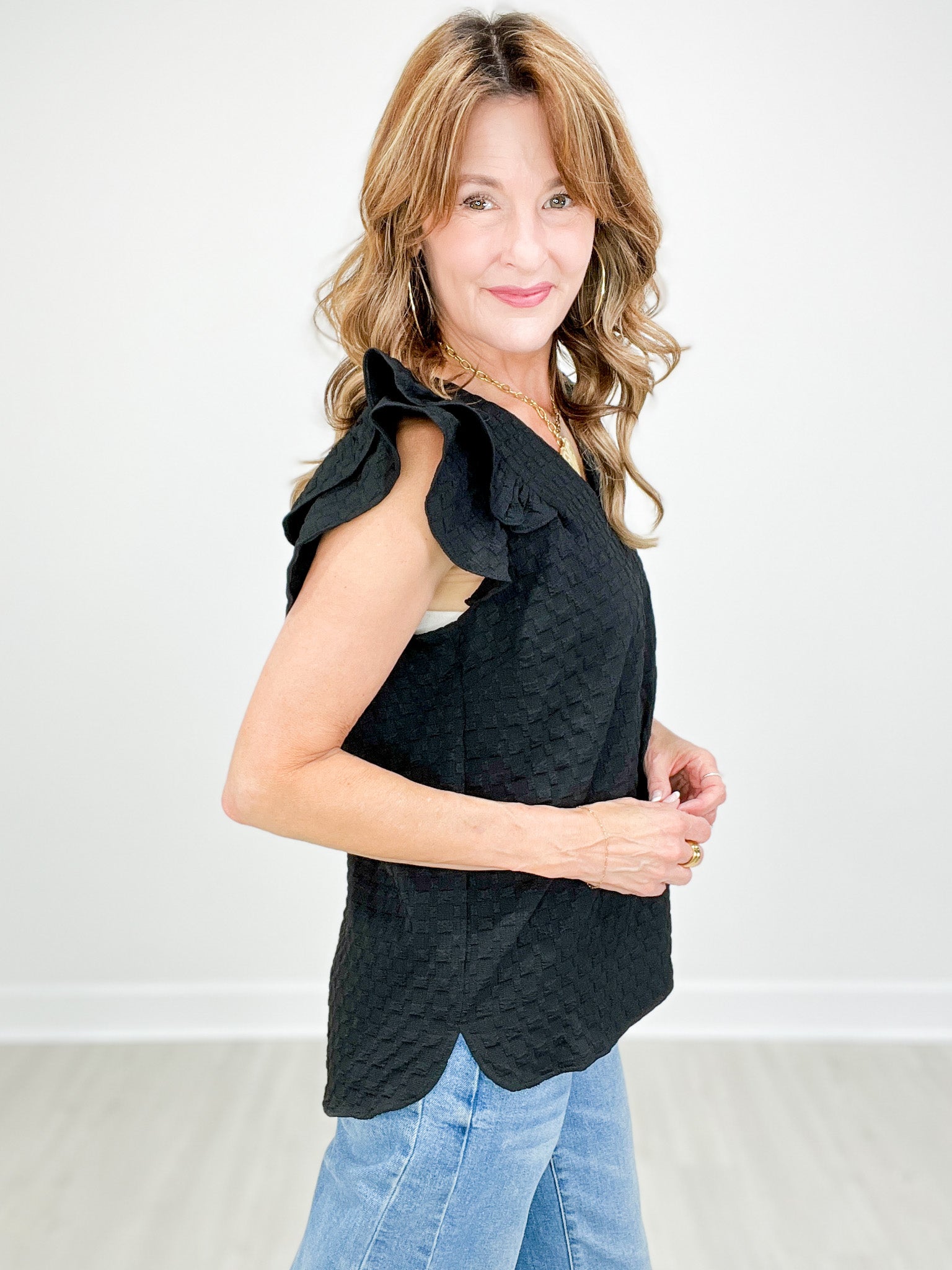 Textured Jacquard V-Neck Ruffled Sleeves Top
