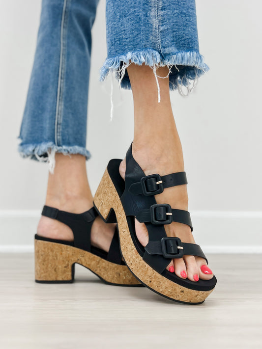 Pierre Dumas Mood-2 Wedges in Black