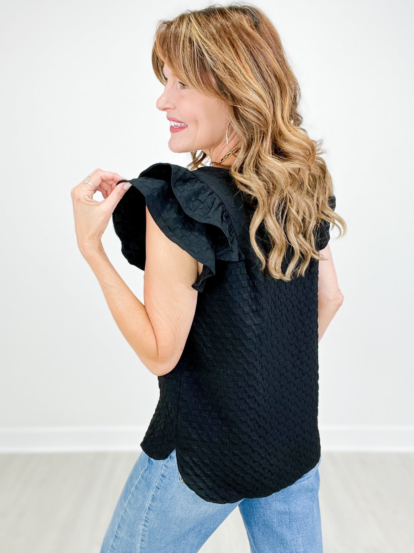 Textured Jacquard V-Neck Ruffled Sleeves Top