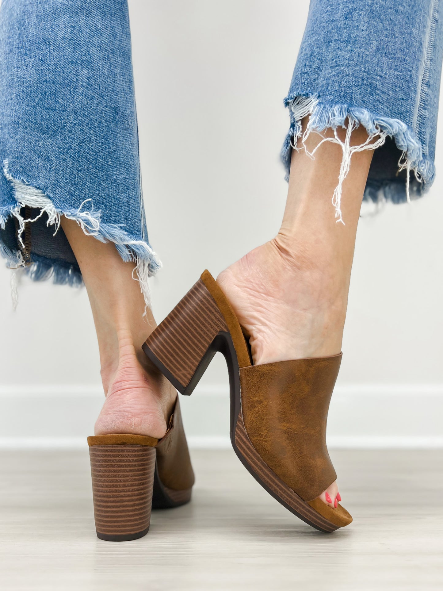 Pierre Dumas MORGEN-13 Block Heel Sandal in New Tan