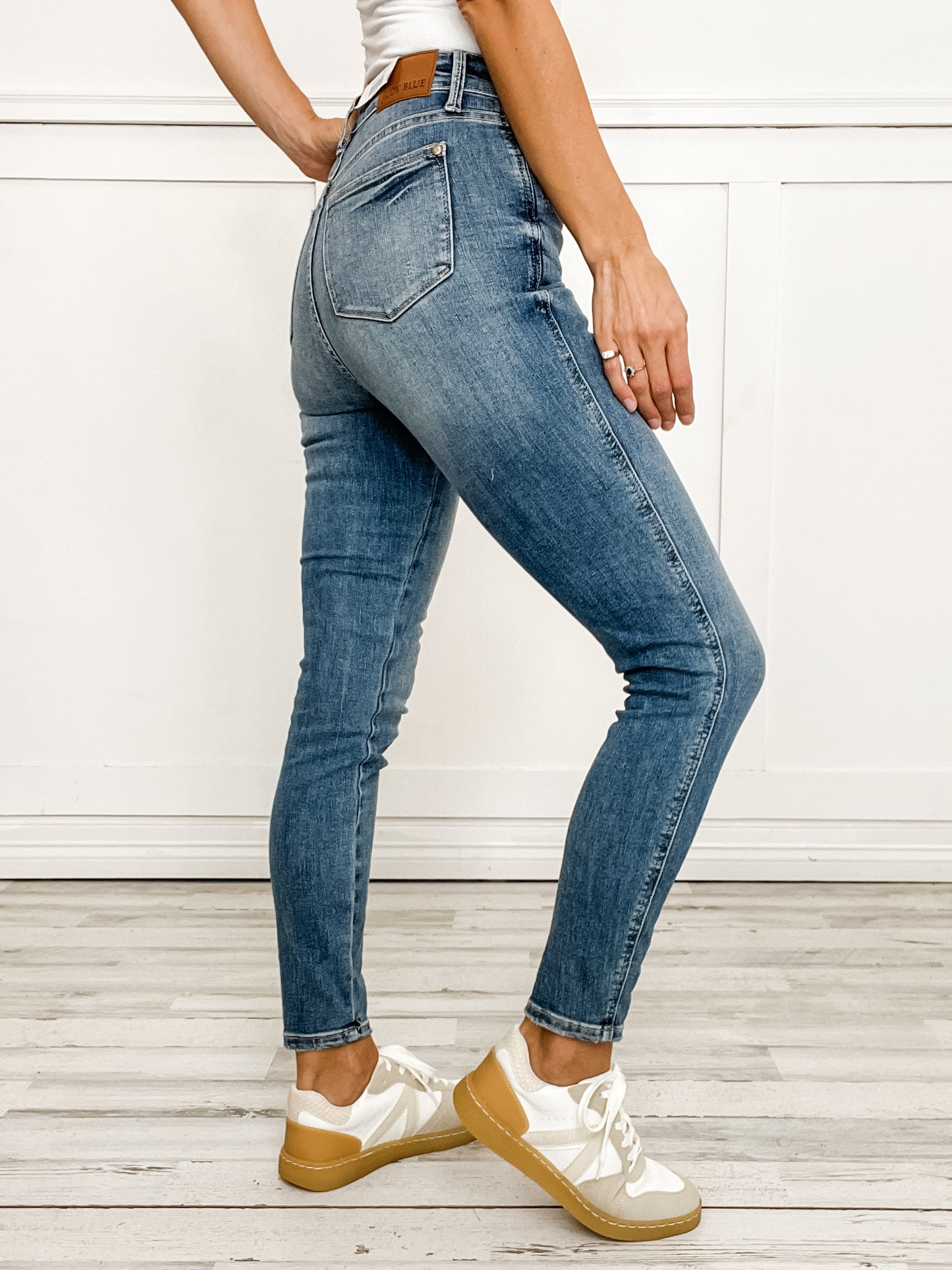 Judy Blue GOLDEN HOUR Hi-Rise Tummy Control NO DISTRESSING Skinny Jeans