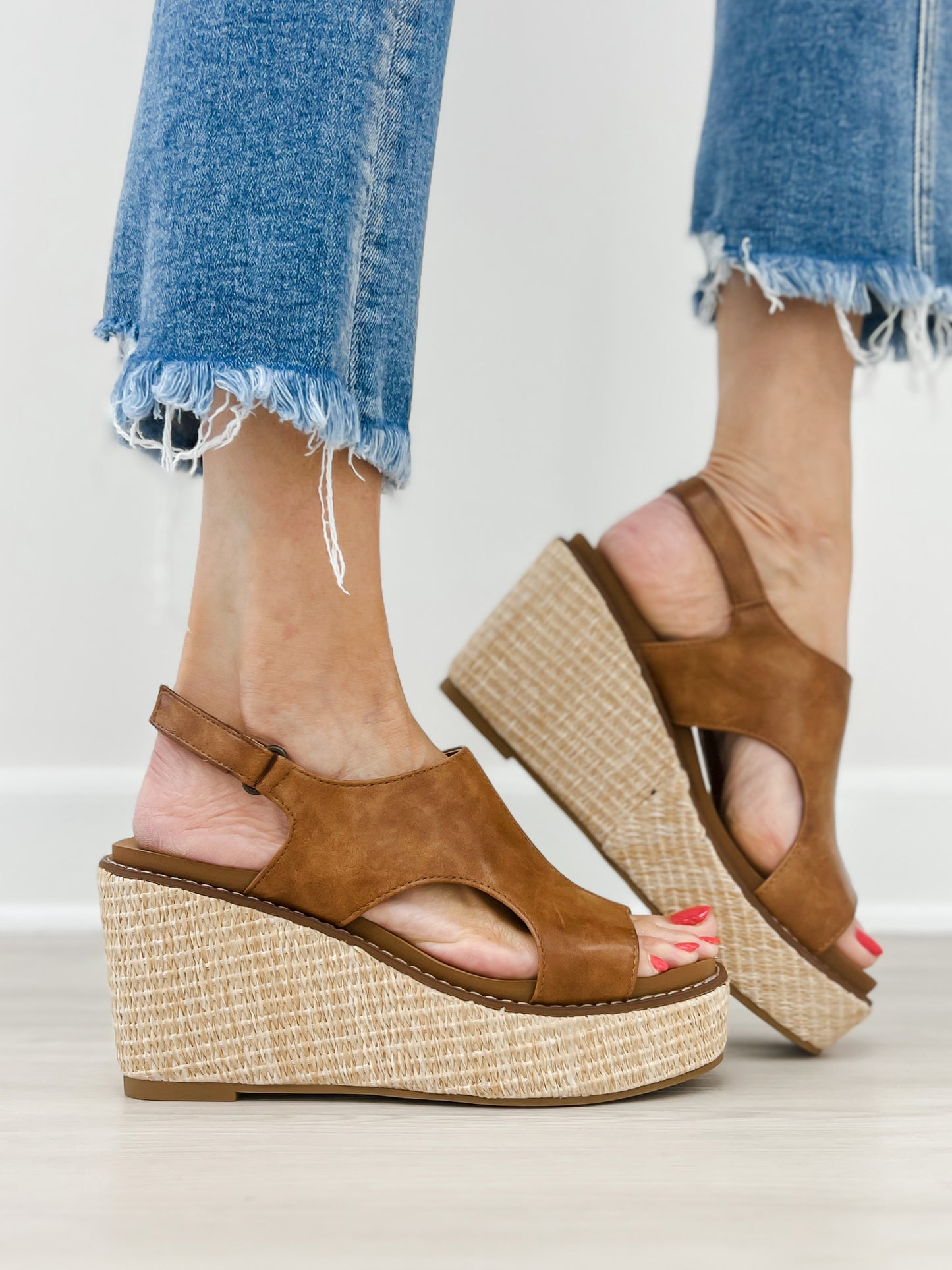 Pierre Dumas FLYNN-3 Wedges in Whiskey