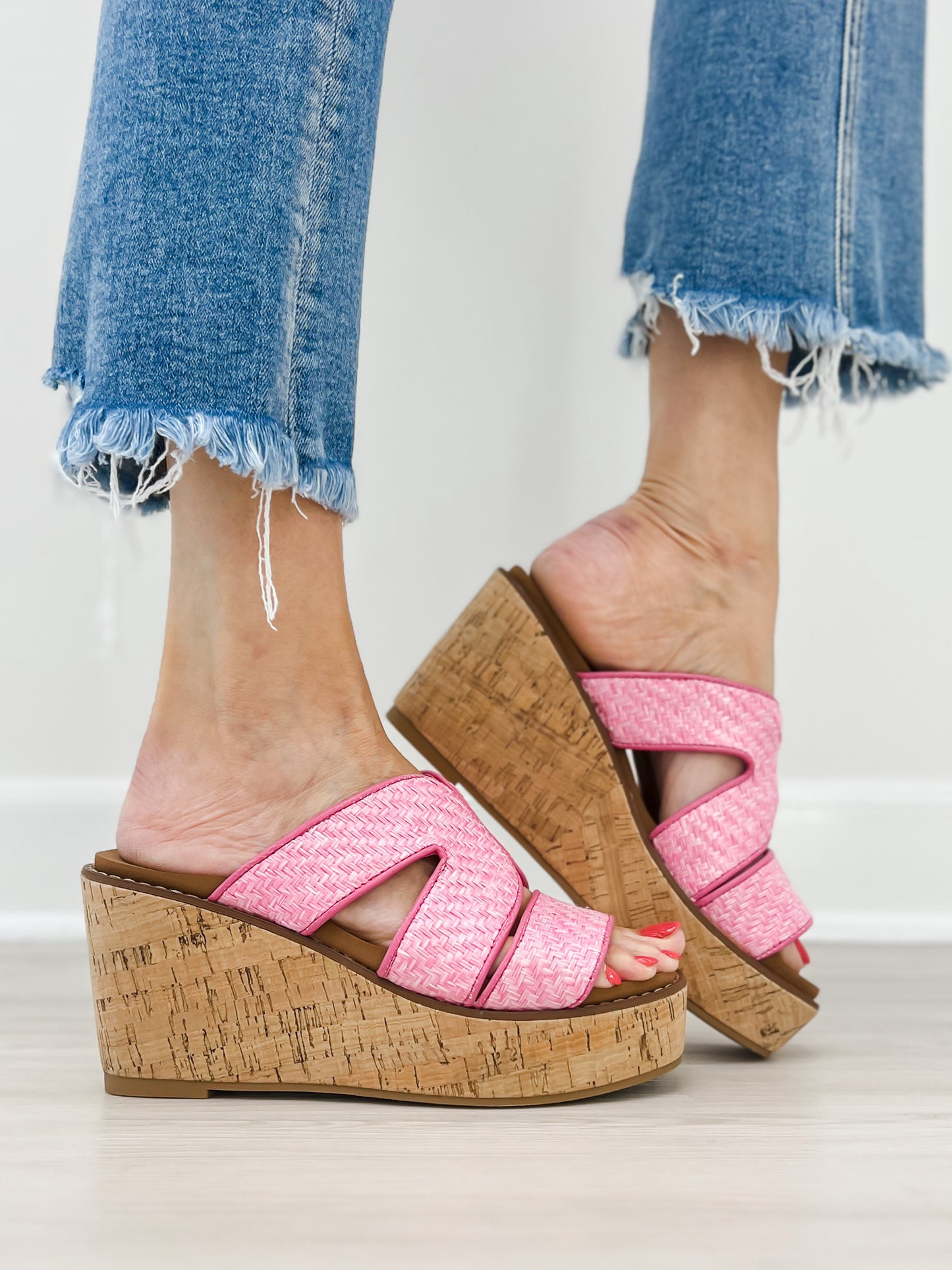 Pierre Dumas FLYNN-2 Wedges in Light Pink