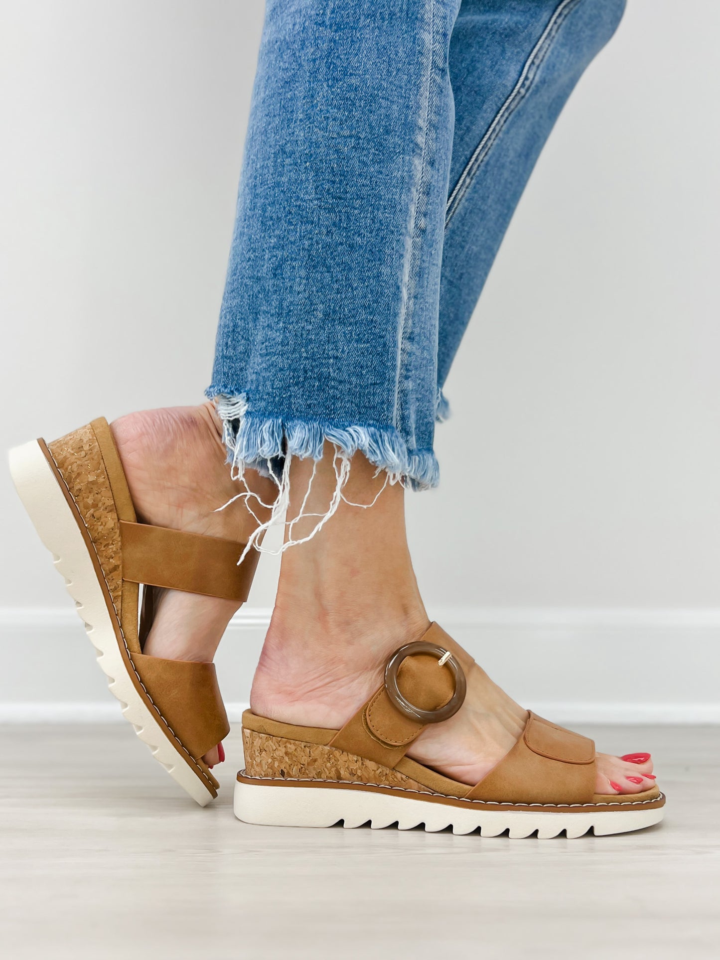 Pierre Dumas Expand-7 Sandals in Mocha