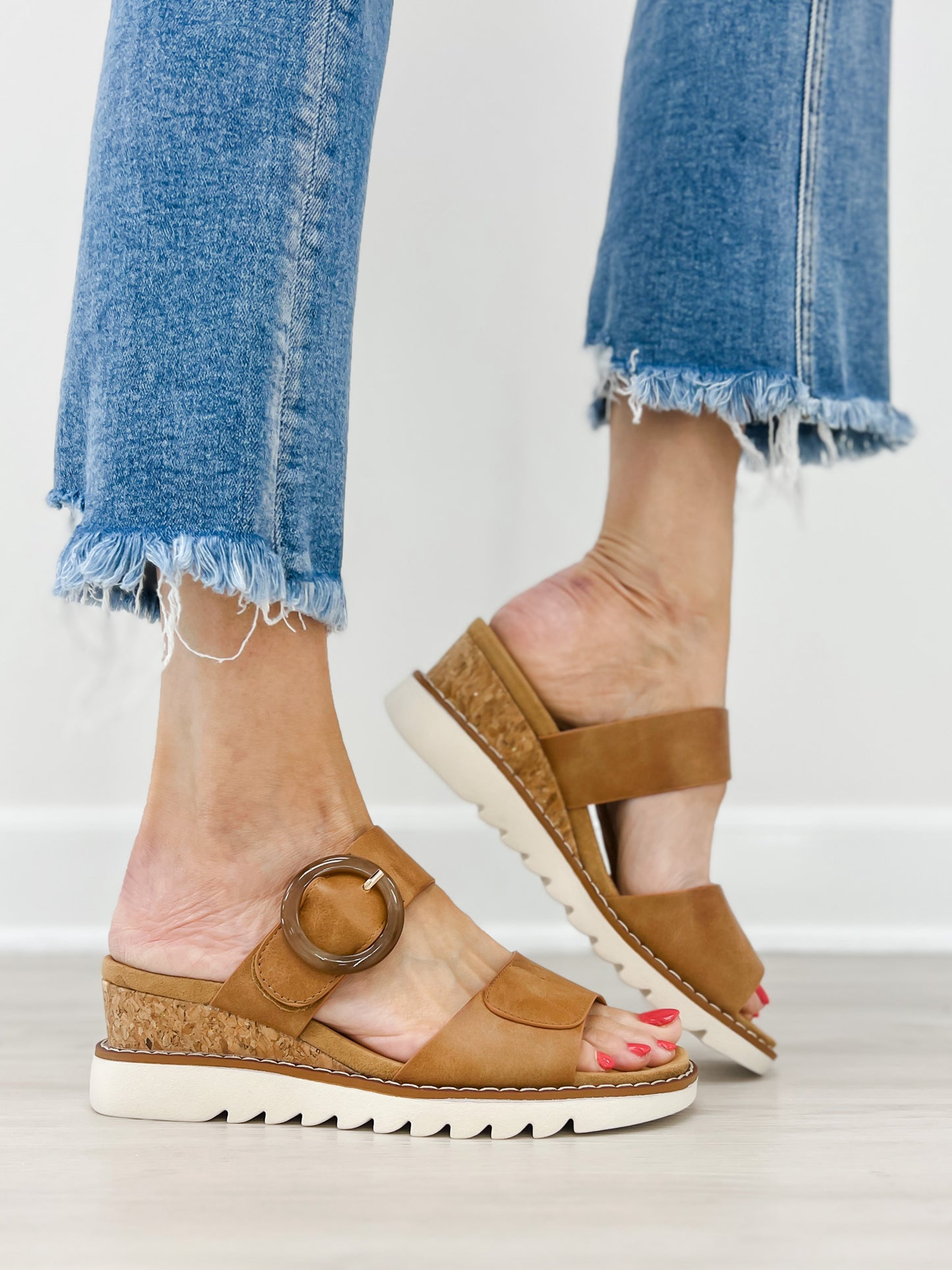 Pierre Dumas Expand-7 Sandals in Mocha