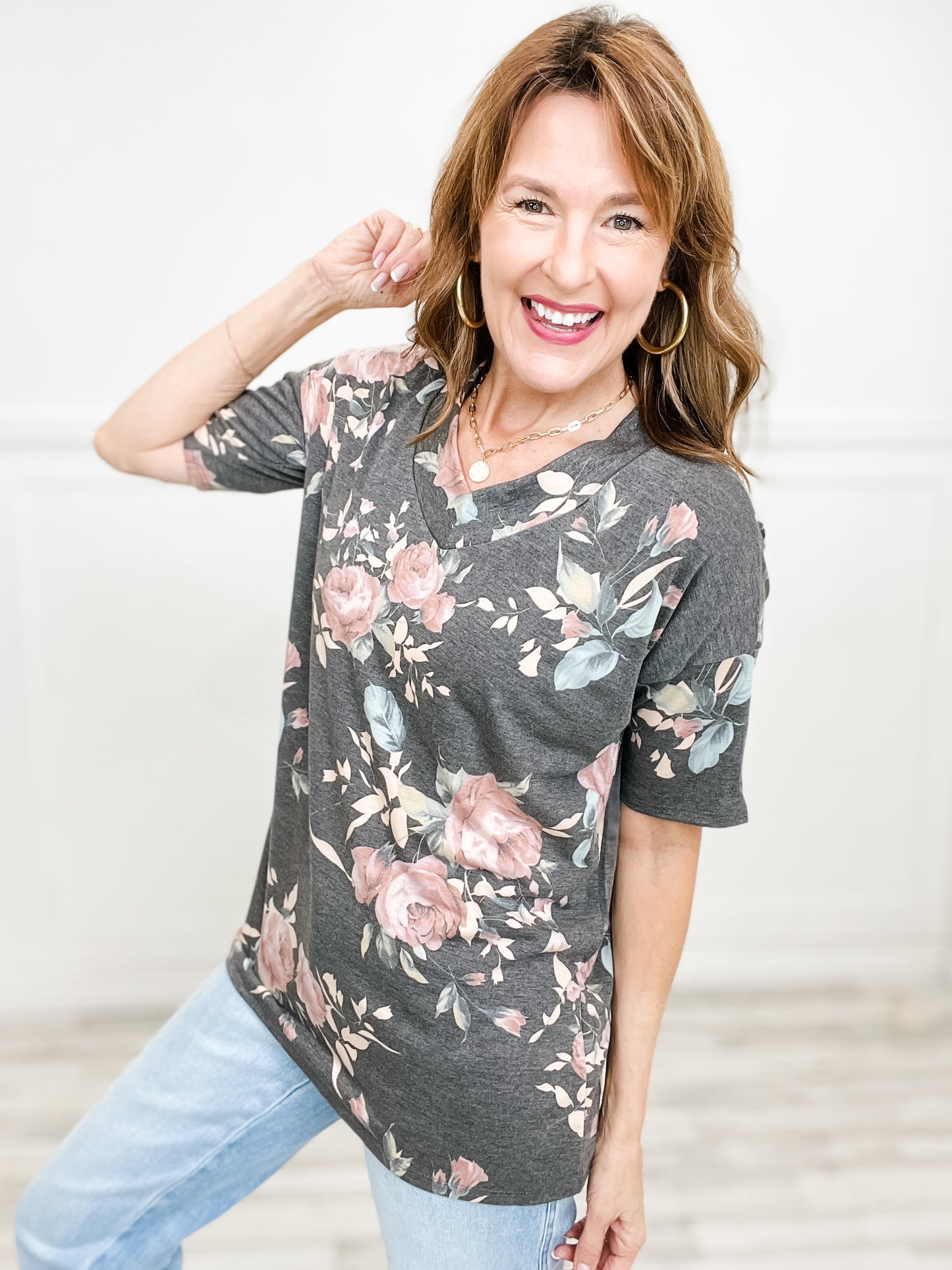 SIMPLE FLORAL PRINT T-SHIRT