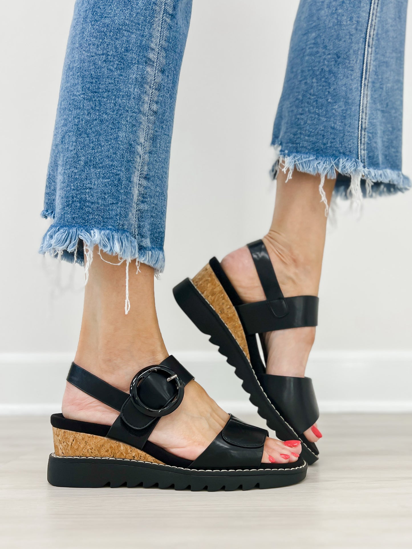 Pierre Dumas Expand-6 Sandals in Black
