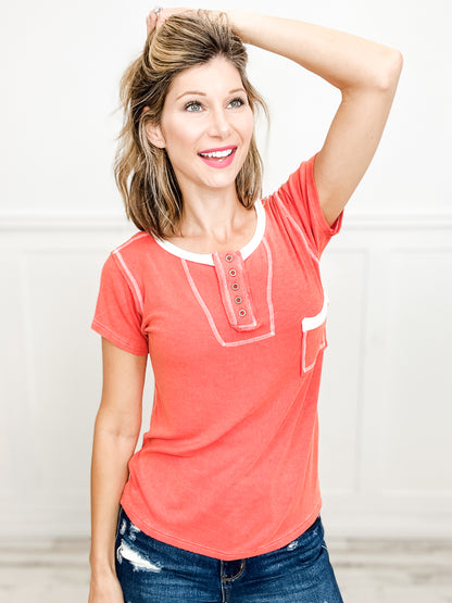 Round neck overlock stitch front pocket solid top