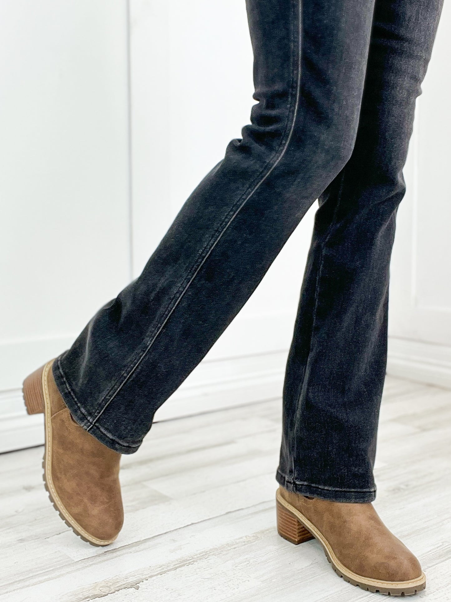 Judy Blue AFTER MIDNIGHT Black Hi-Rise Bootcut Jeans in 3 Inseams