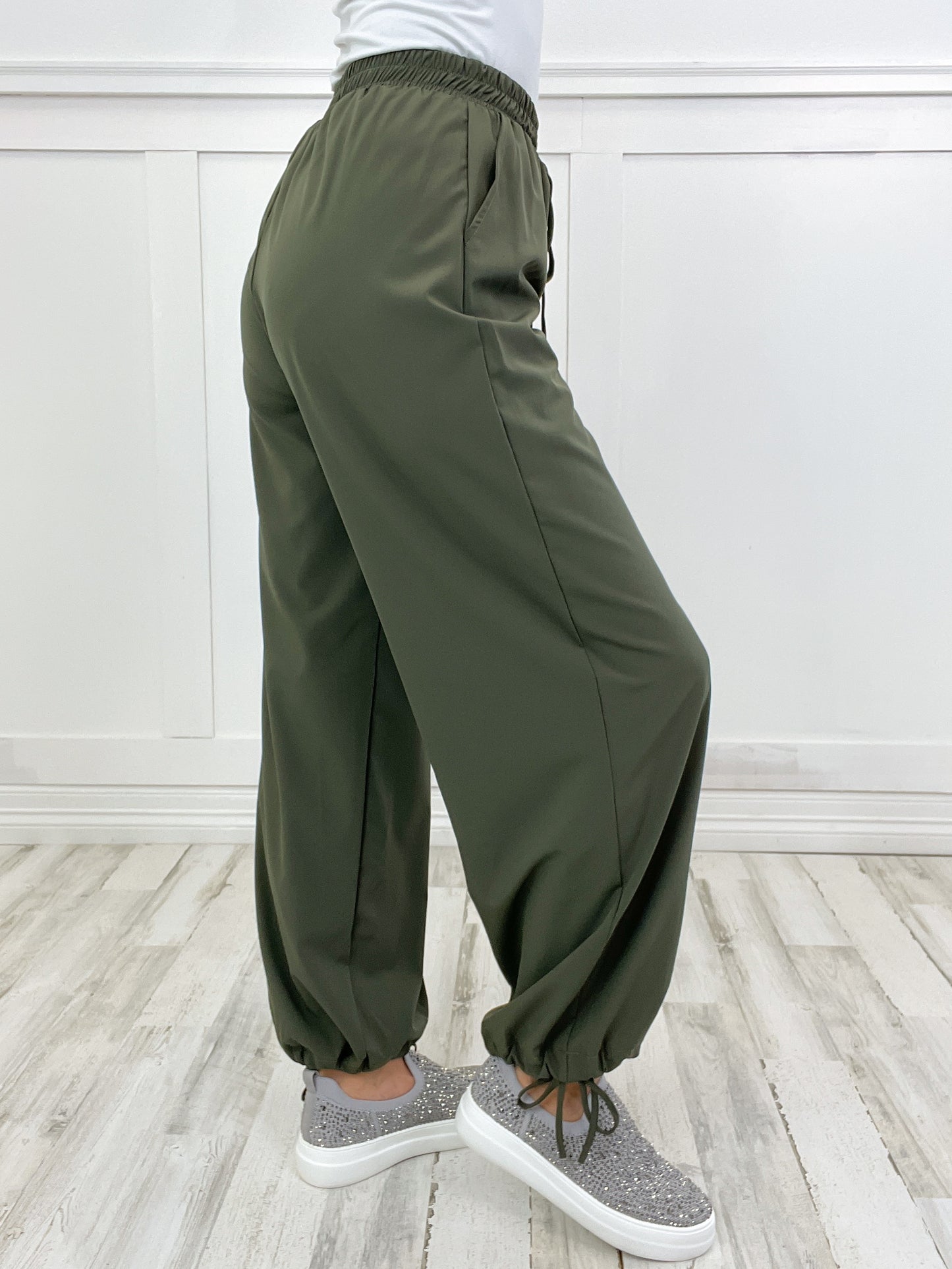 Hips Don't Lie Elastic Band Cargo Pants