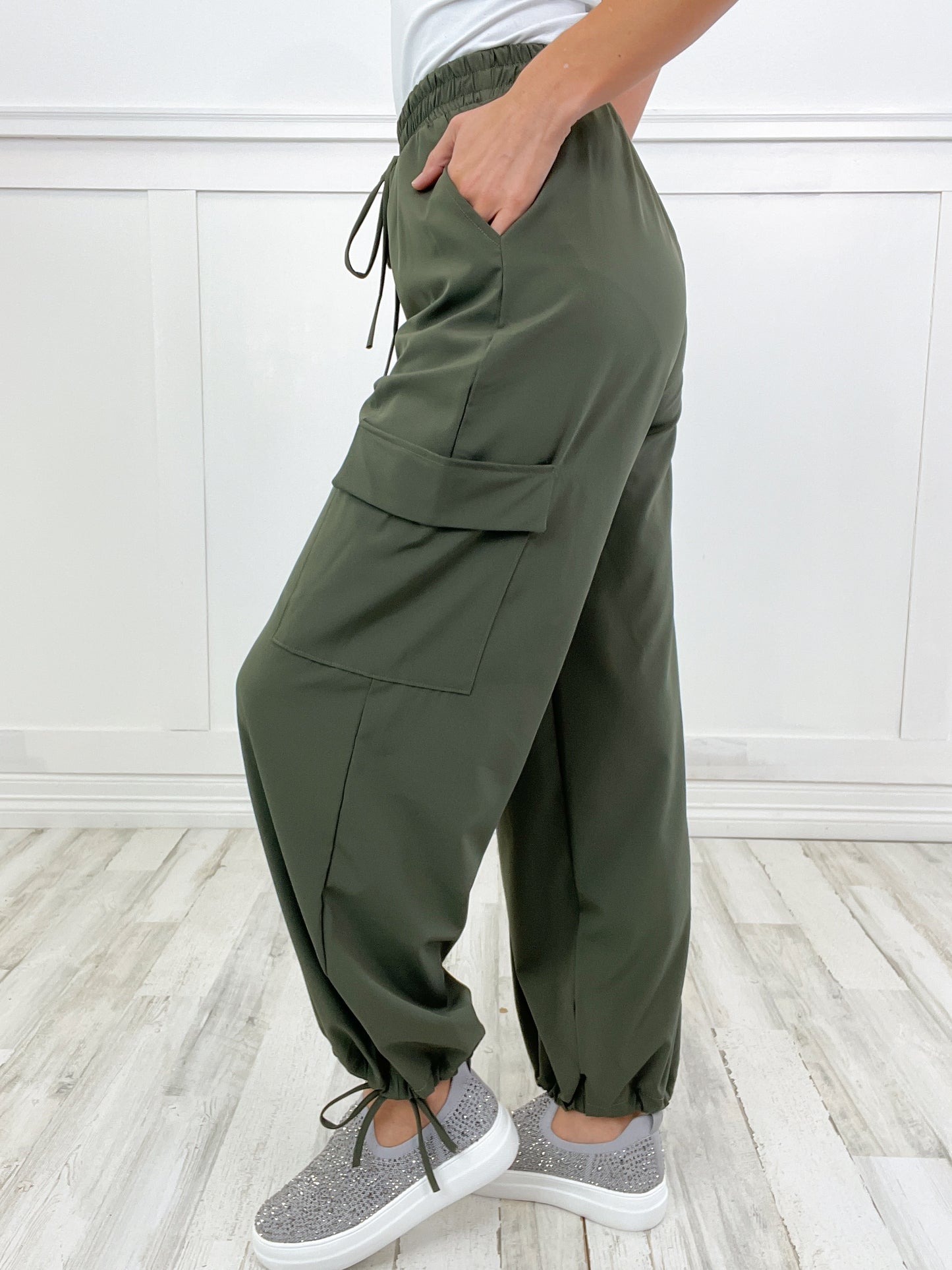 Hips Don't Lie Elastic Band Cargo Pants