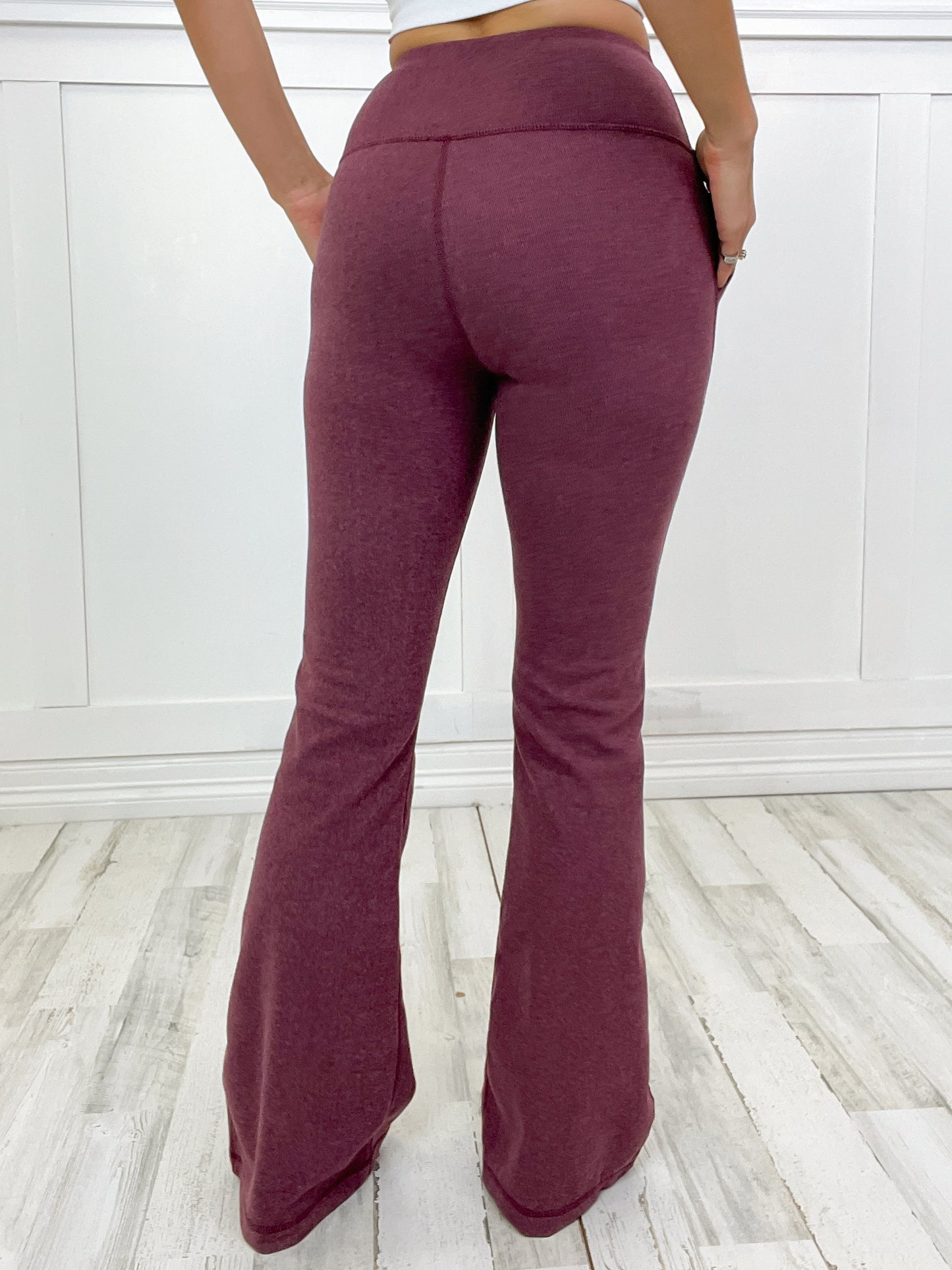 Leap Rib Brushed High-Rise Bell Bottom Pant with Side Pockets - B