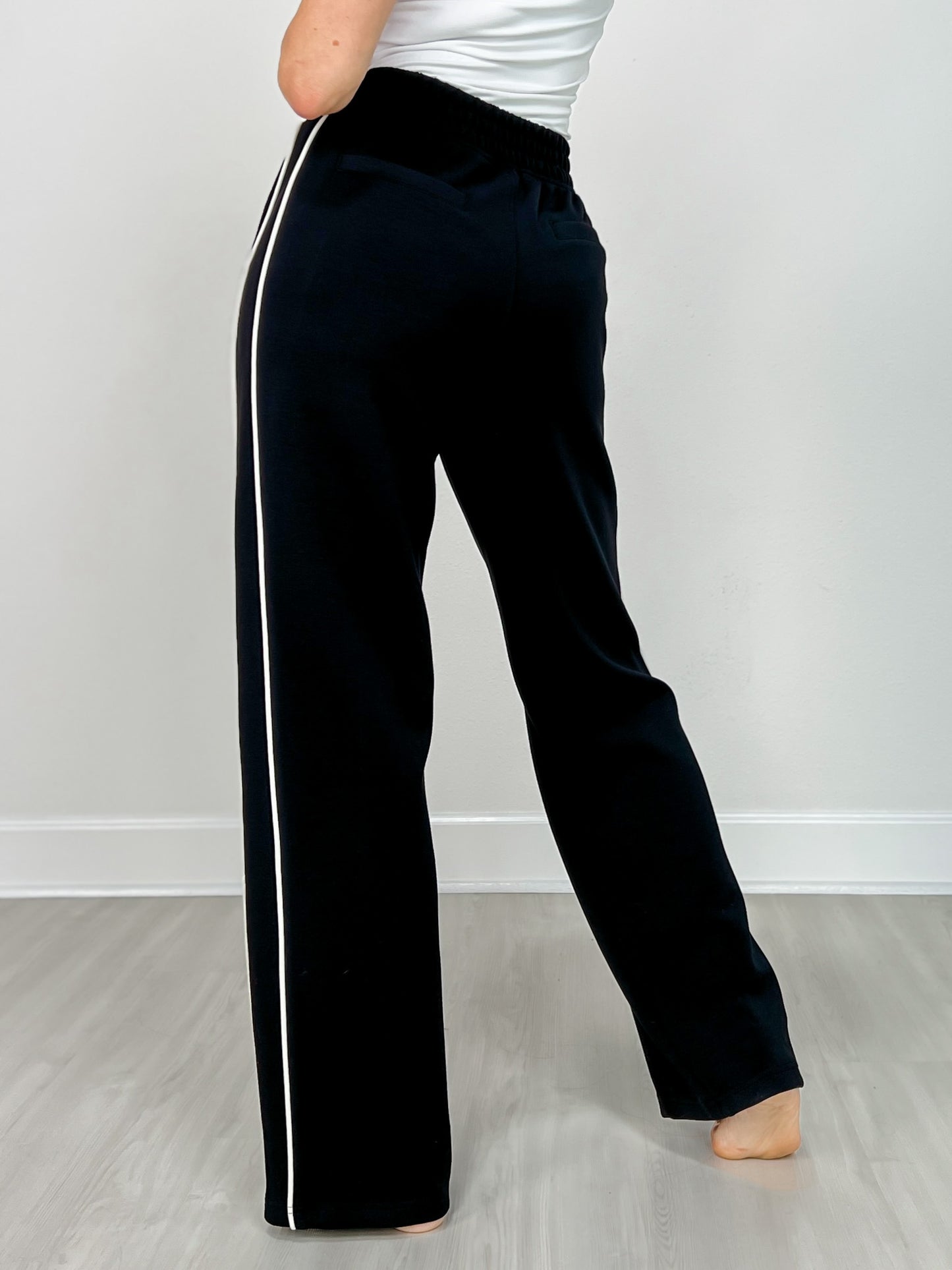 Modal Scuba Stripe Piping Straight Pant in Black Cream