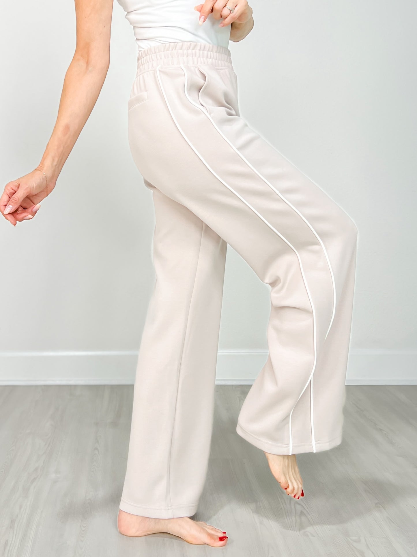 Modal Scuba Stripe Piping Straight Pant in Mocha Cream