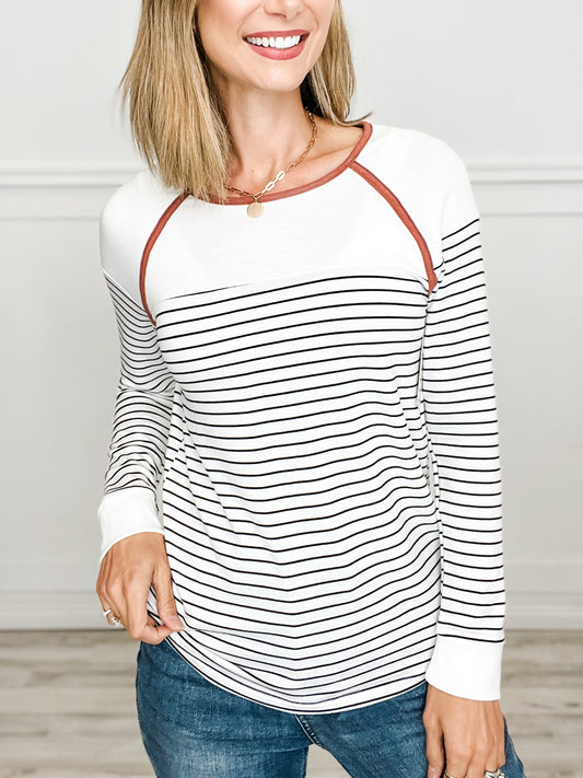 STRIPED CREW NECK LONG SLEEVE KNIT TOP