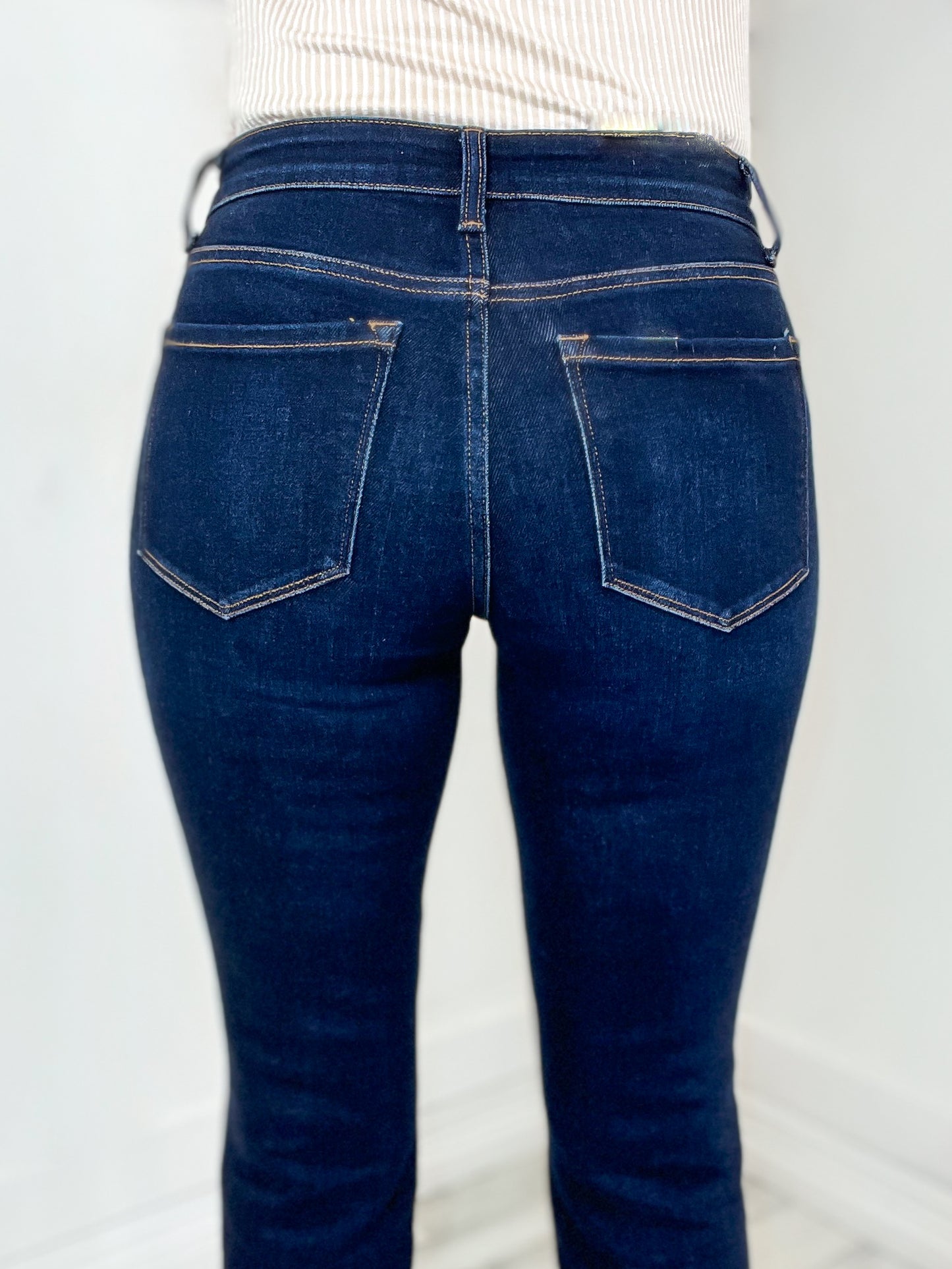 Vervet Miranda Mid Rise Bootcut Jean