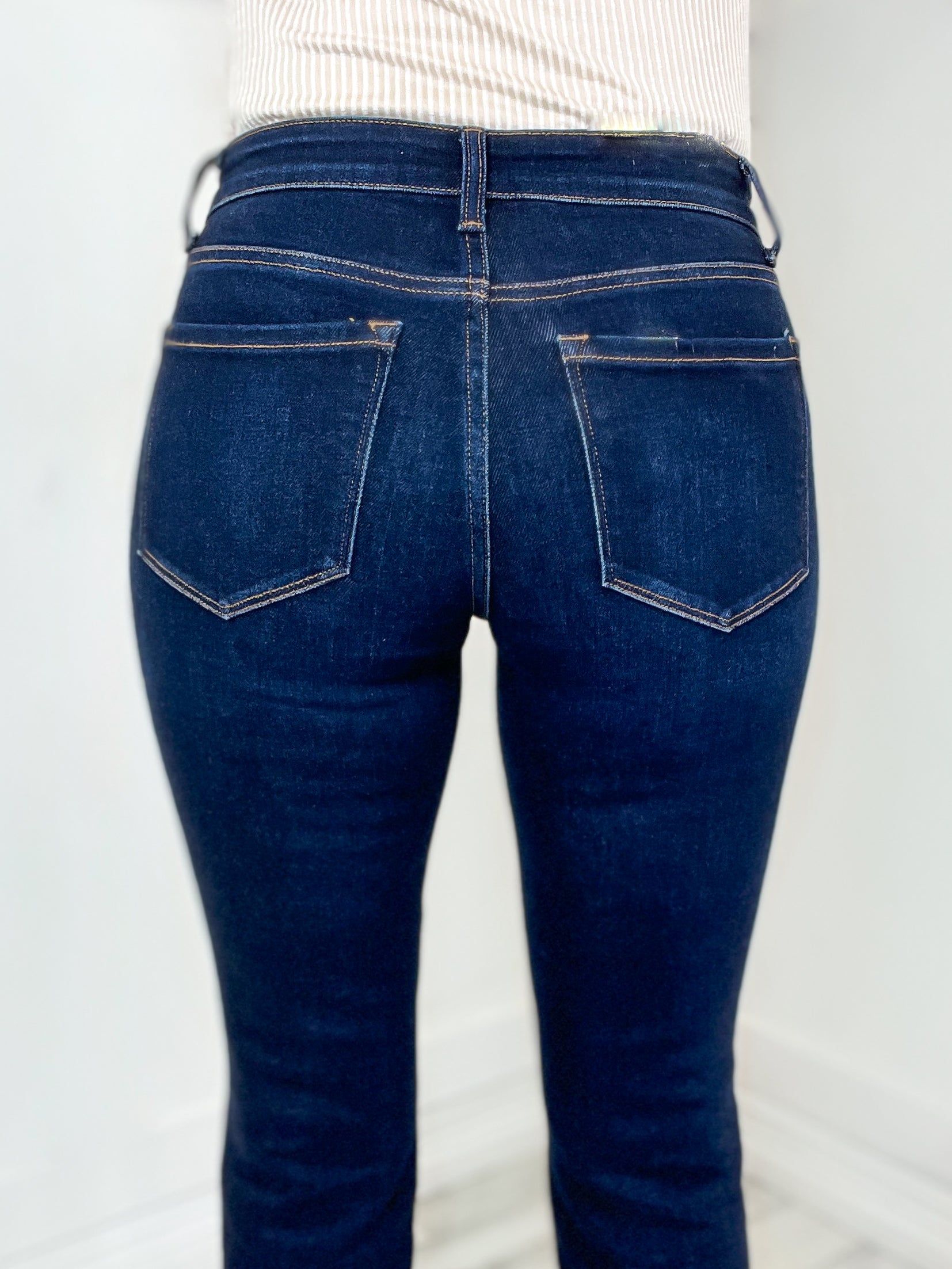 Vervet Miranda Mid Rise Bootcut Jean