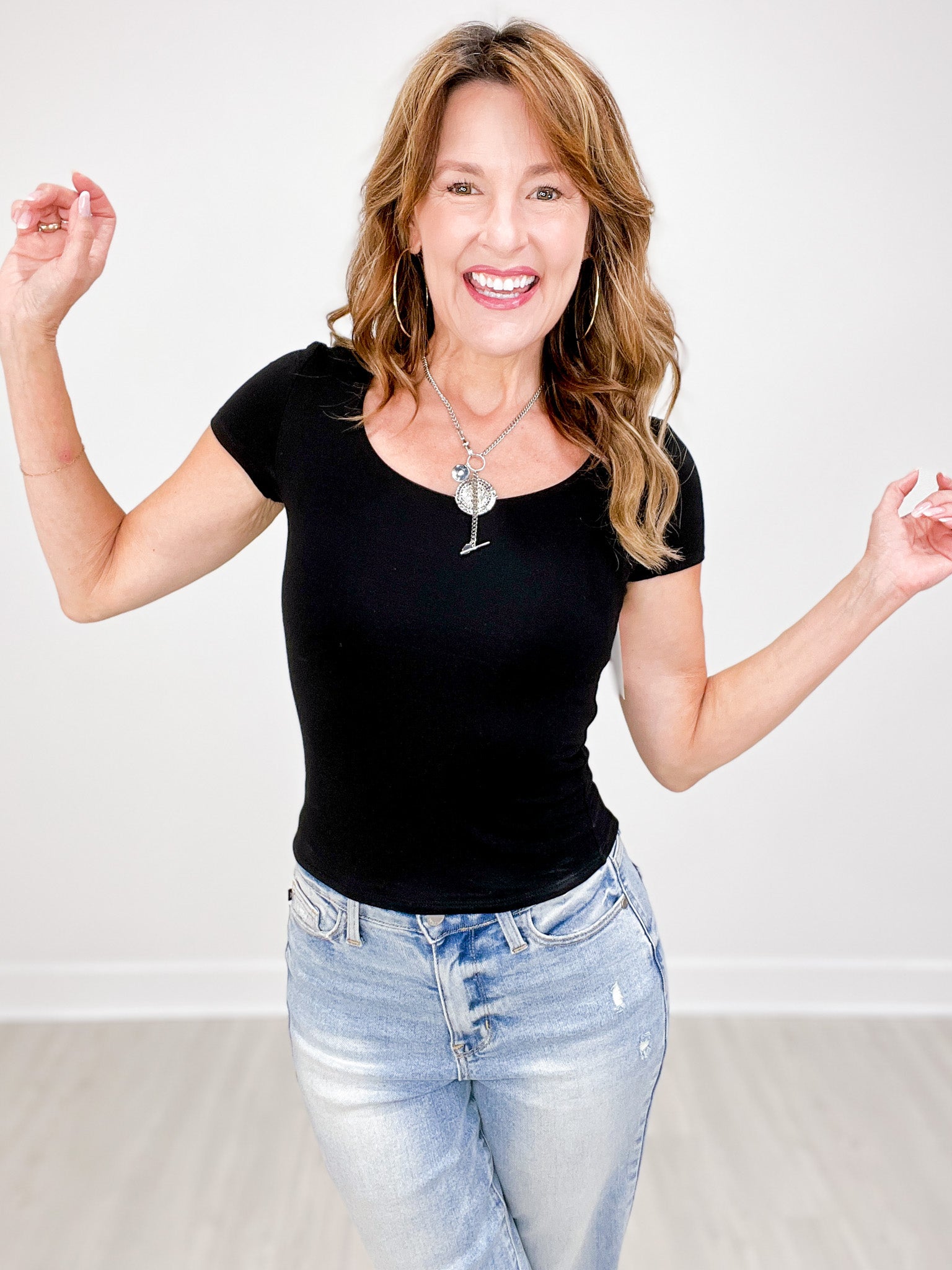 Double Lined Scoop Neck Cap Sleeve Top