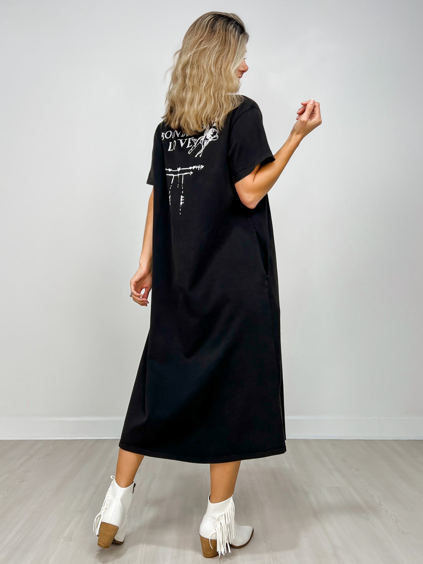 Eagle Print Short Sleeve Midi Dress