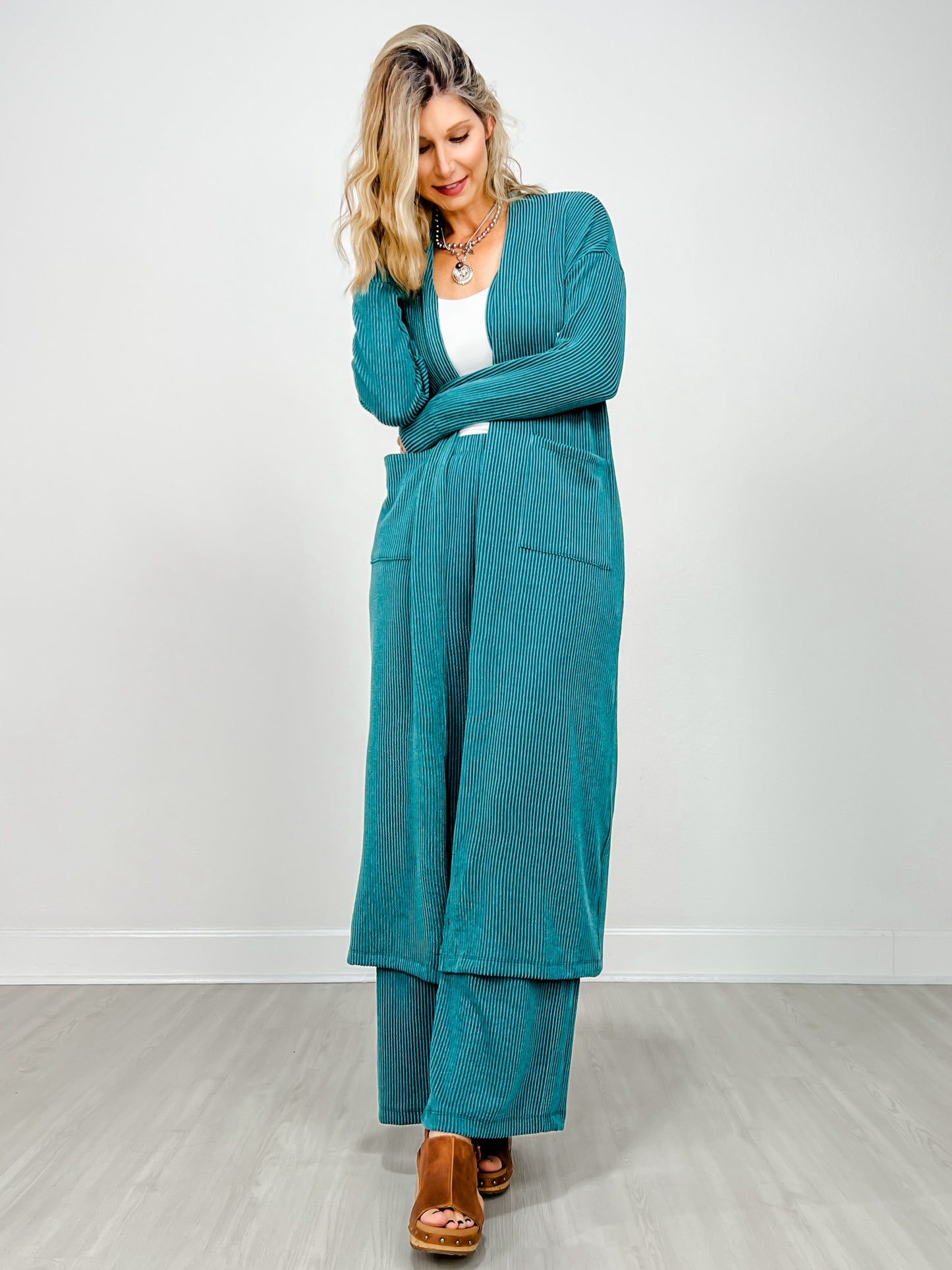 Sunrise Ribbed Knit Cardigan & Pants Set in JEWEL GREEN
