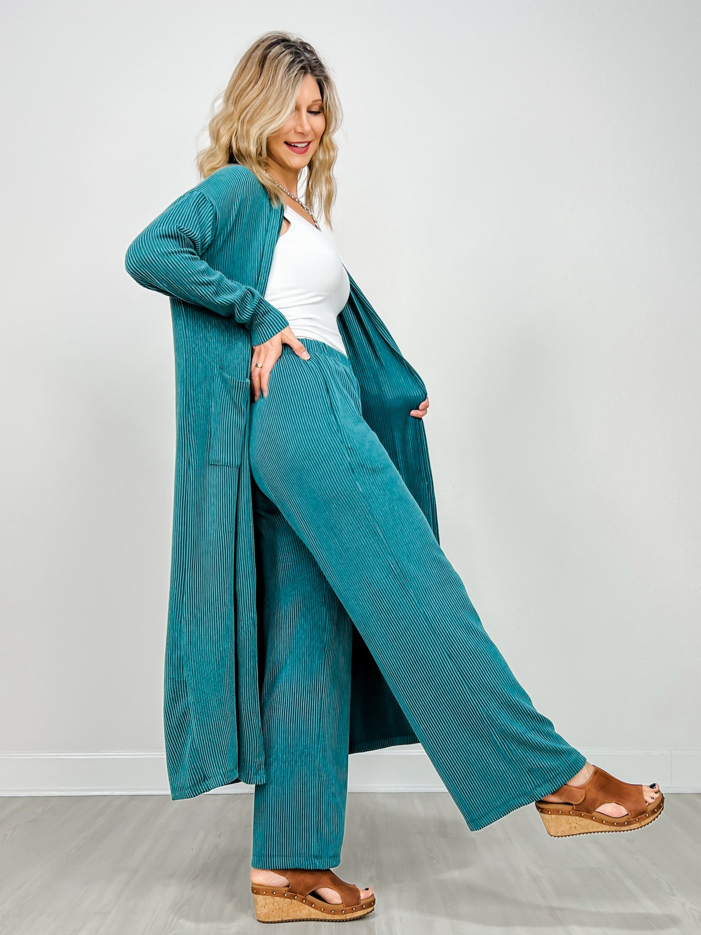 Sunrise Ribbed Knit Cardigan & Pants Set in JEWEL GREEN