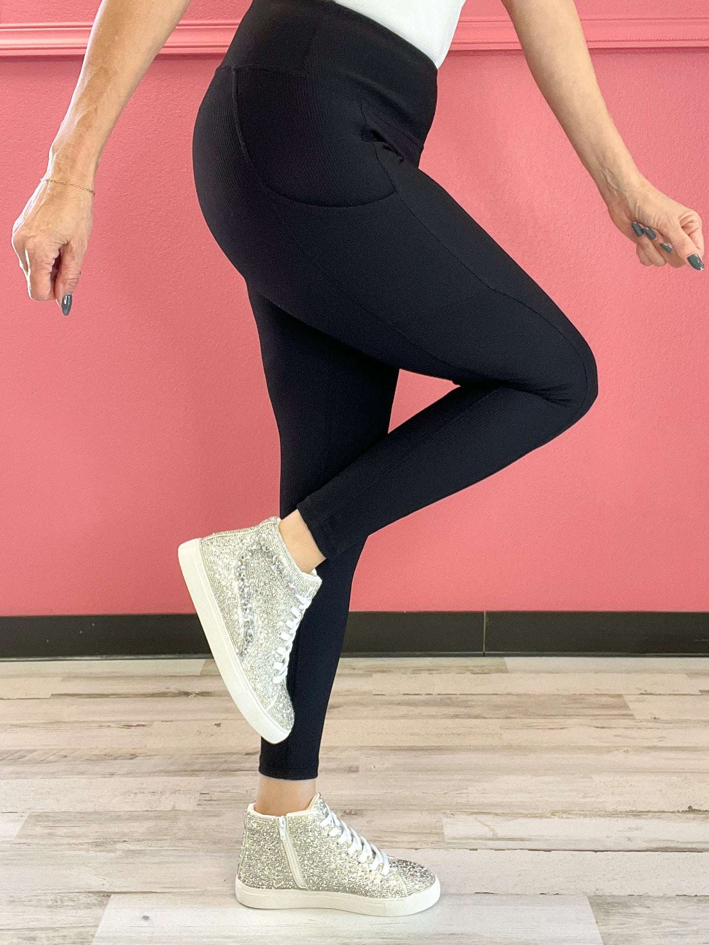 Black NYLON RIB YOGA LEGGINGS WITH SIDE POCKETS