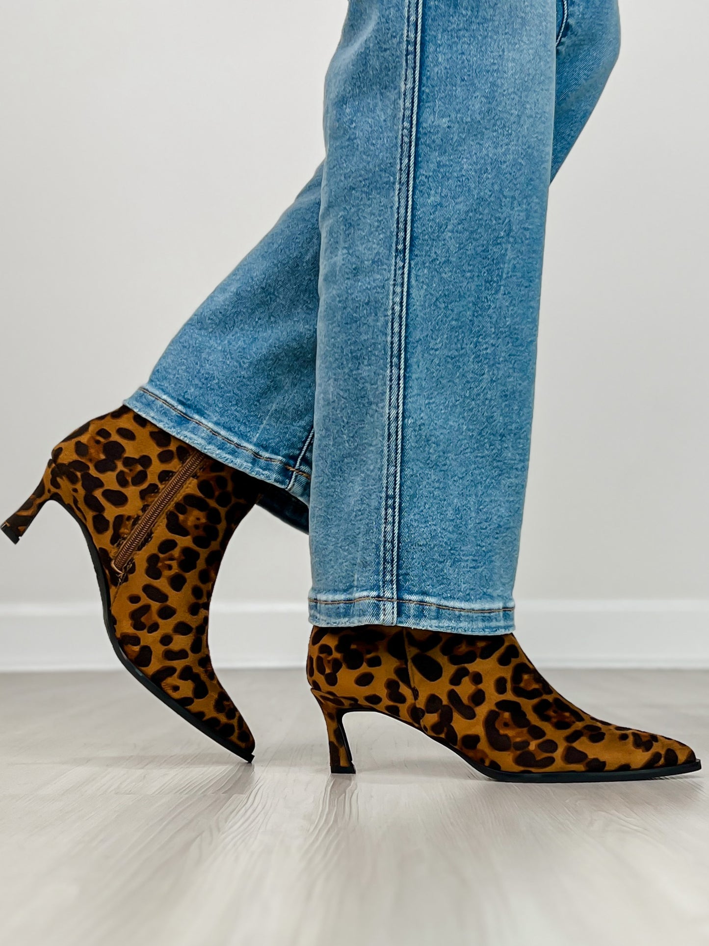Pointed Toe Stiletto Heel Booties in Leopard Suede