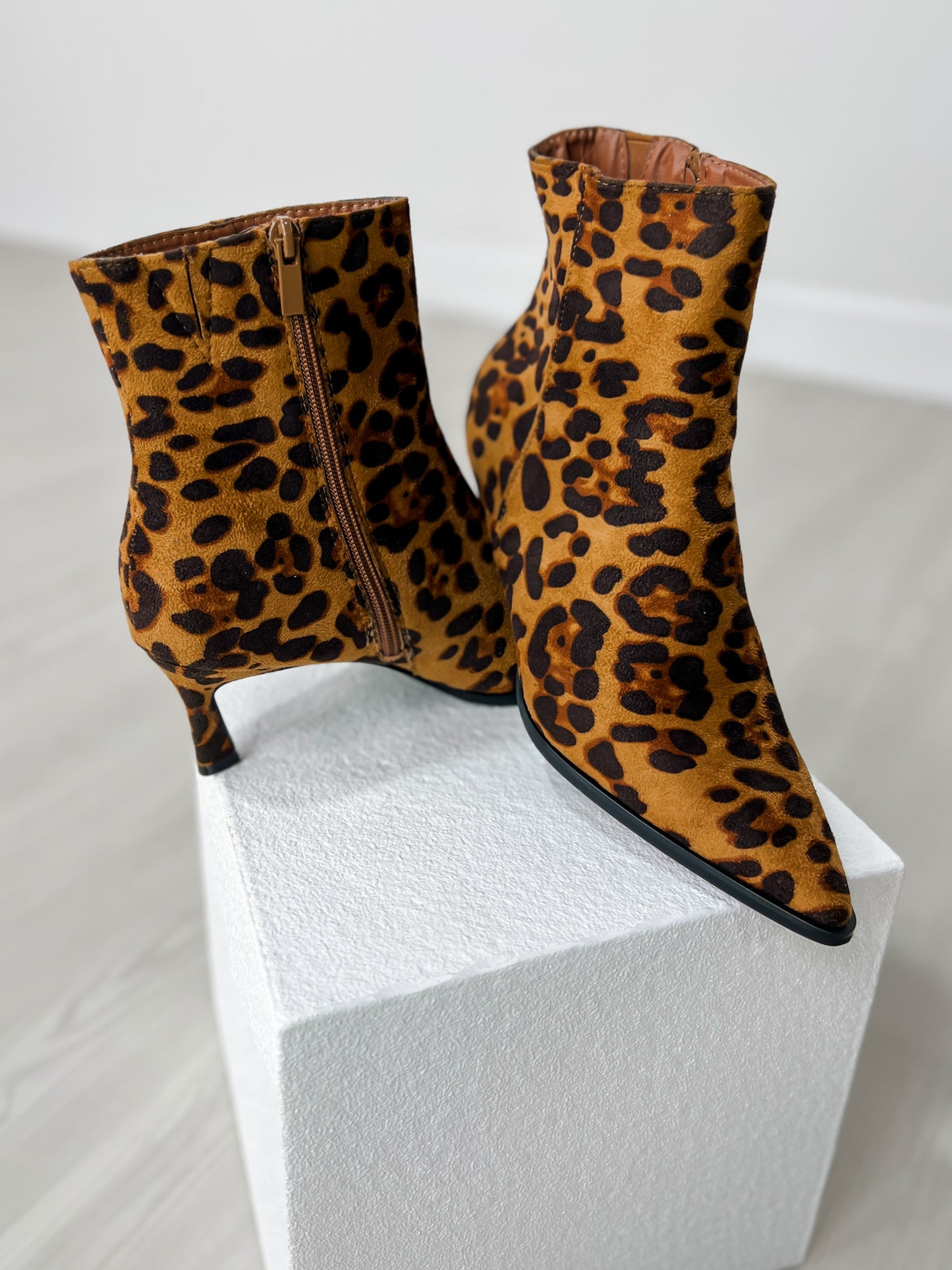 Pointed Toe Stiletto Heel Booties in Leopard Suede