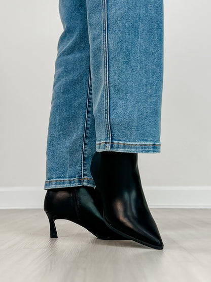 Pointed Toe Stiletto Heel Booties in Black