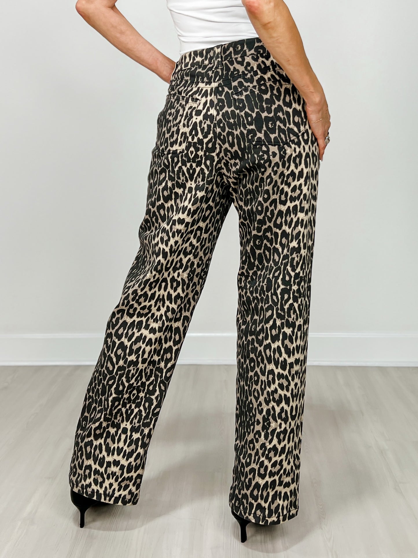 High Waisted Animal Print Knit Jeans