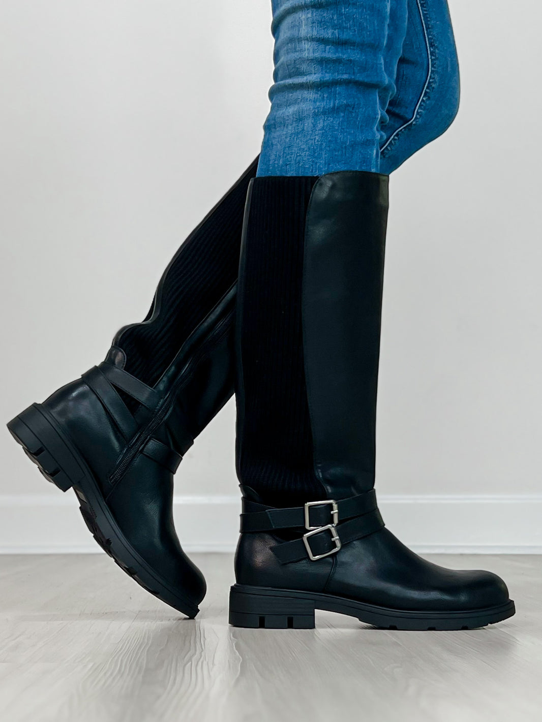 GABYLOU Bottes mollets larges XL - Modele Chrystel. Black23. 42 GABYLOU Bottes mollets larges XL - Modele Chrystel. Black23. 42