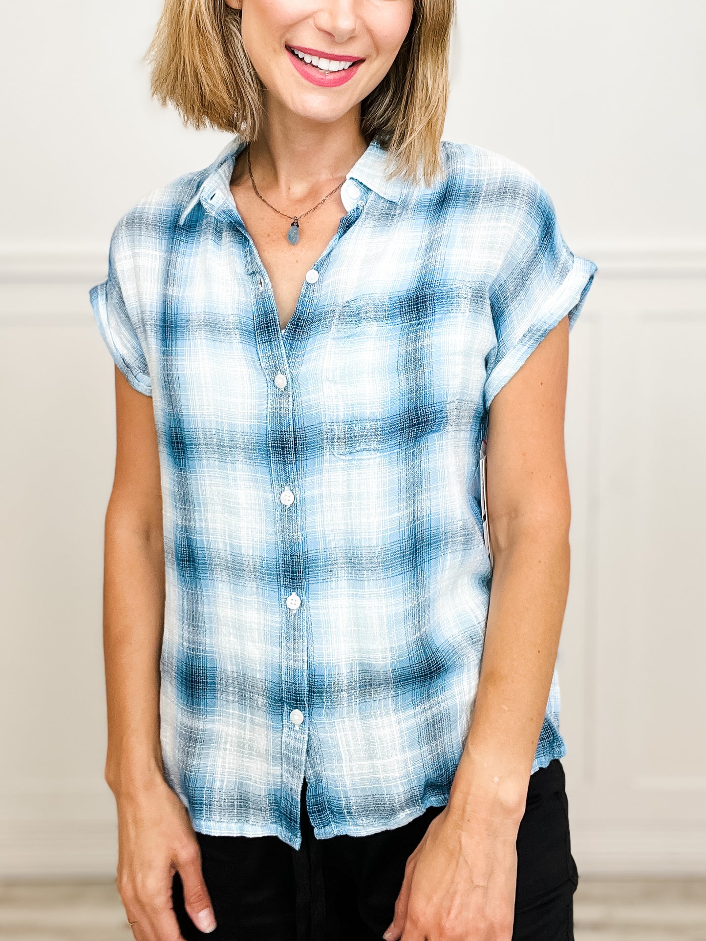 Short Sleeve Button Down with Collar Chambray Plaid Top